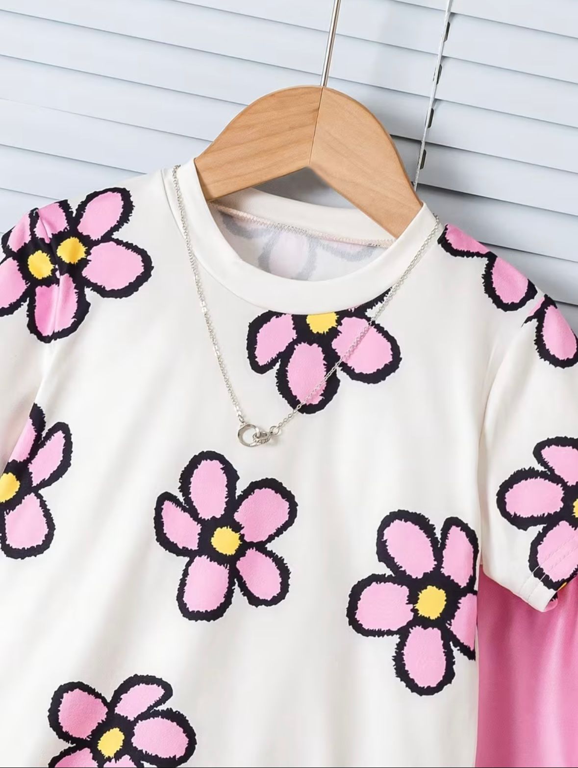 Floral Round-Neck Top And Elastic Waist Flared Trouser