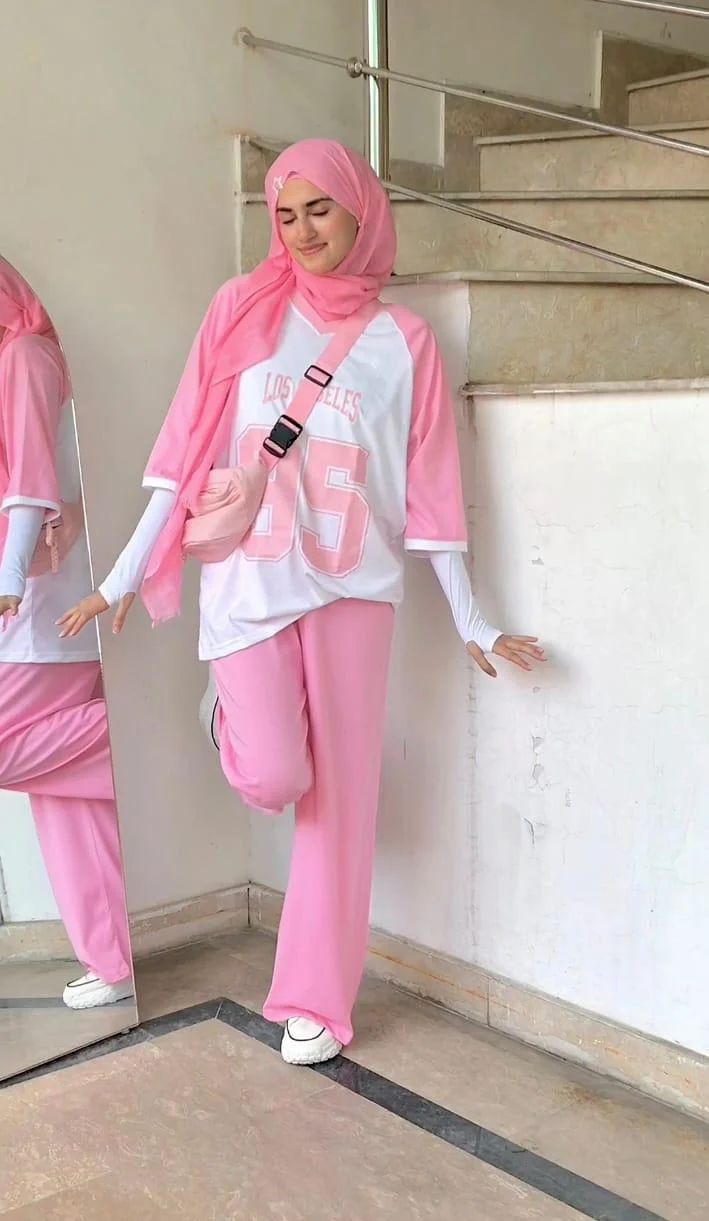 Sporty Grace 2-Piece